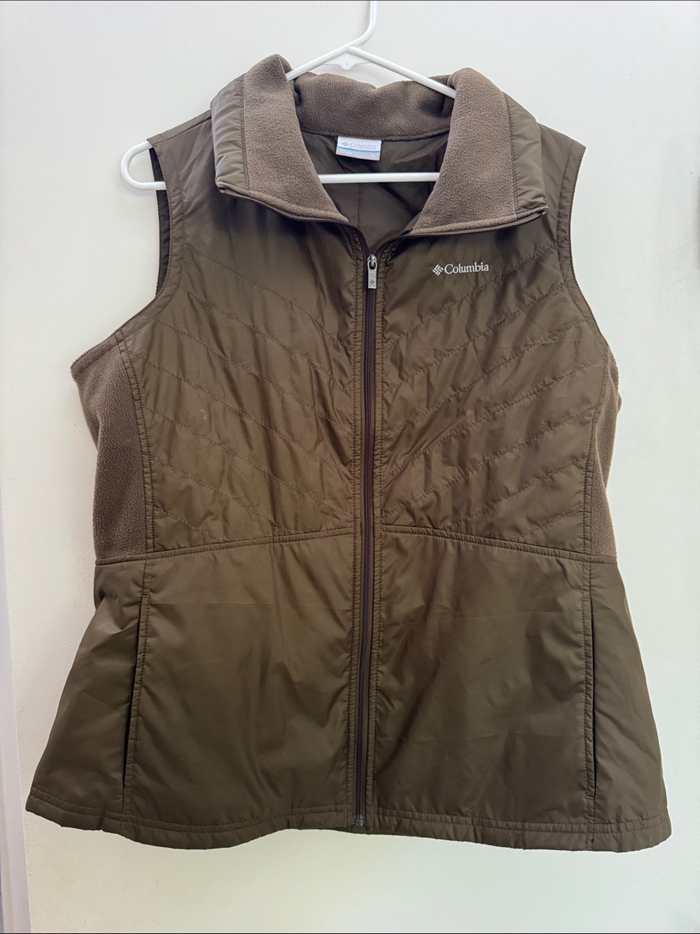 Columbia Olive Quilted Fleece-Lined Vest